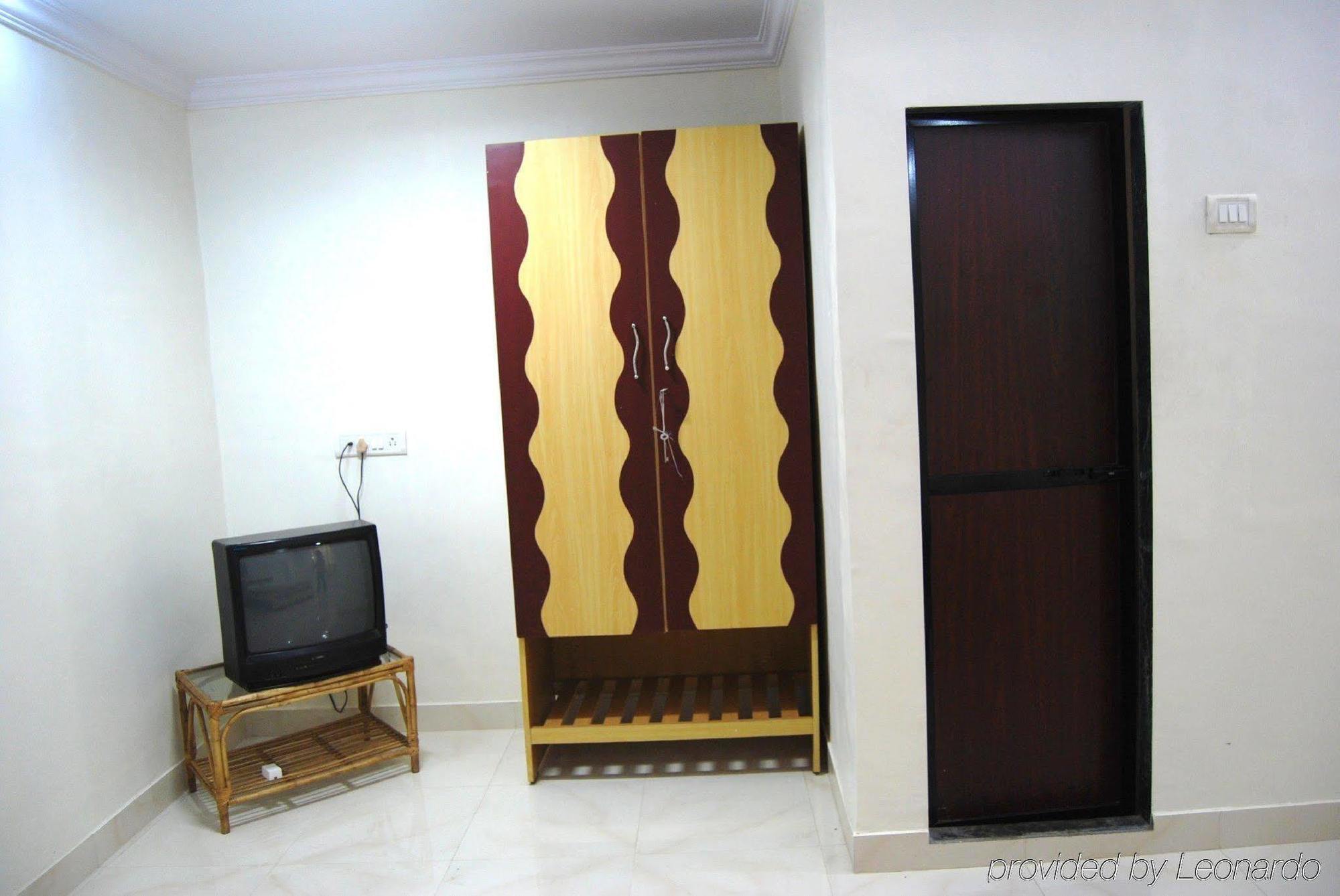 Hotel Sea Sands Mumbai Exterior photo