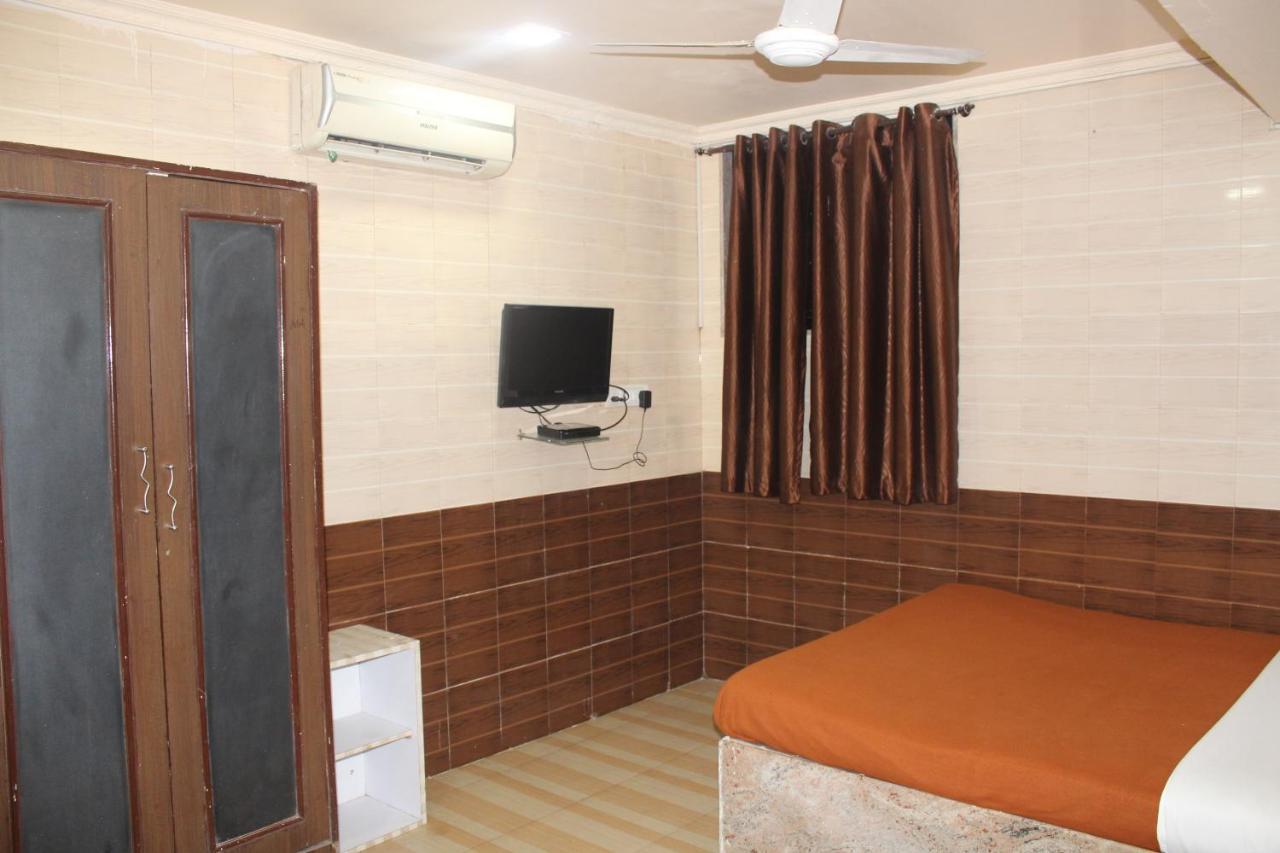 Hotel Sea Sands Mumbai Exterior photo